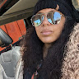 Meet your Posher, April